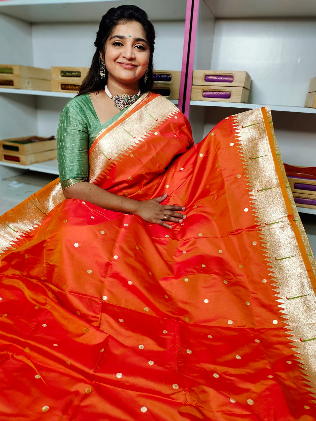 PS1250 ద్వారా మరిన్ని