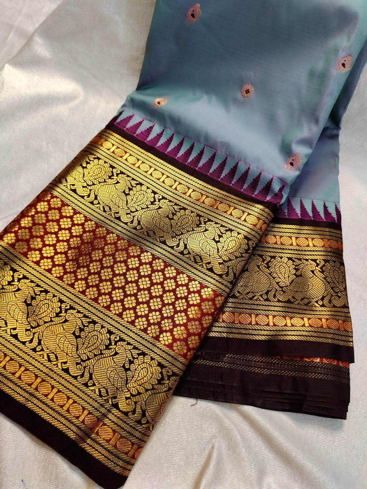 Vintage valli gadwal
