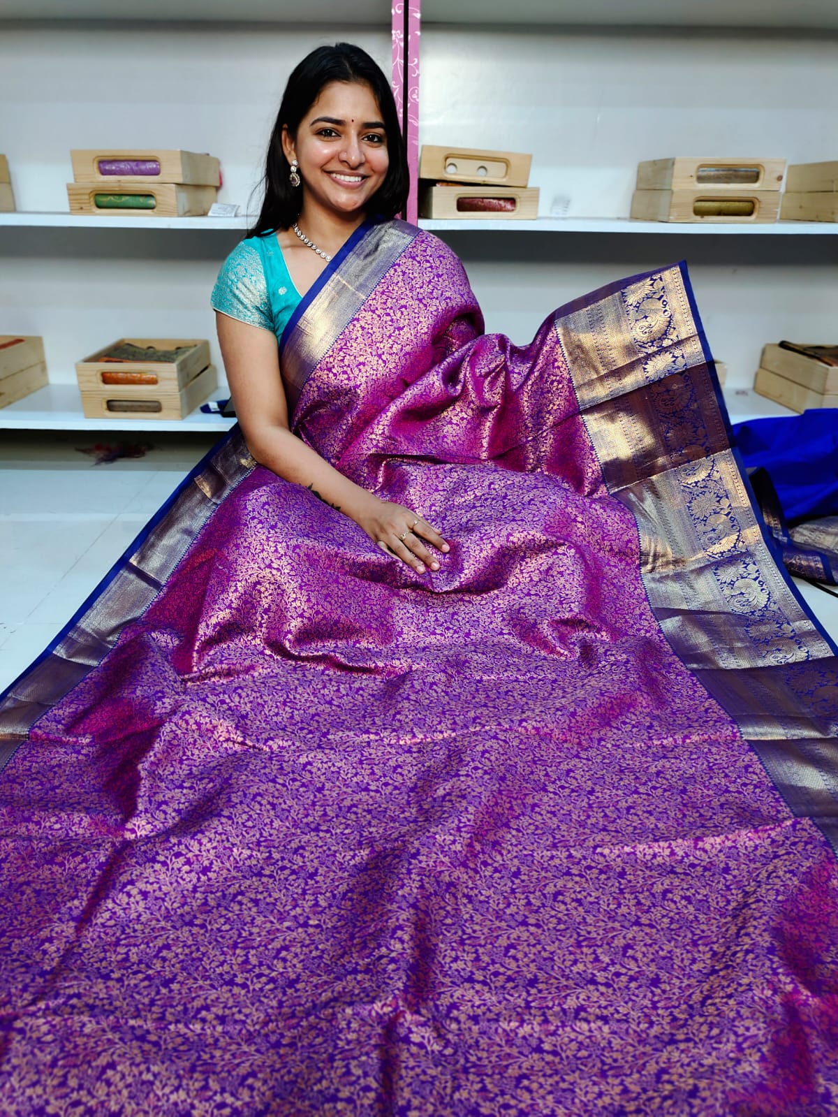 90% offer kanchi pattu collections