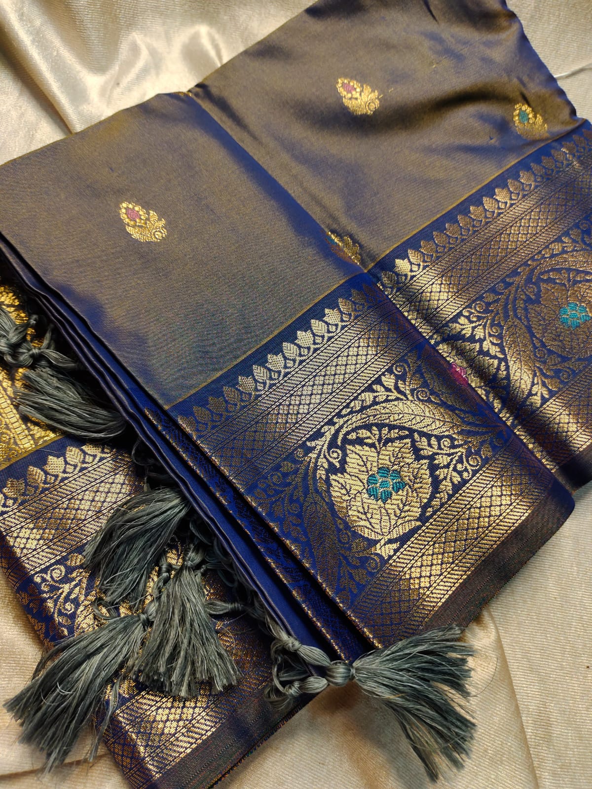 Uppada silk saree