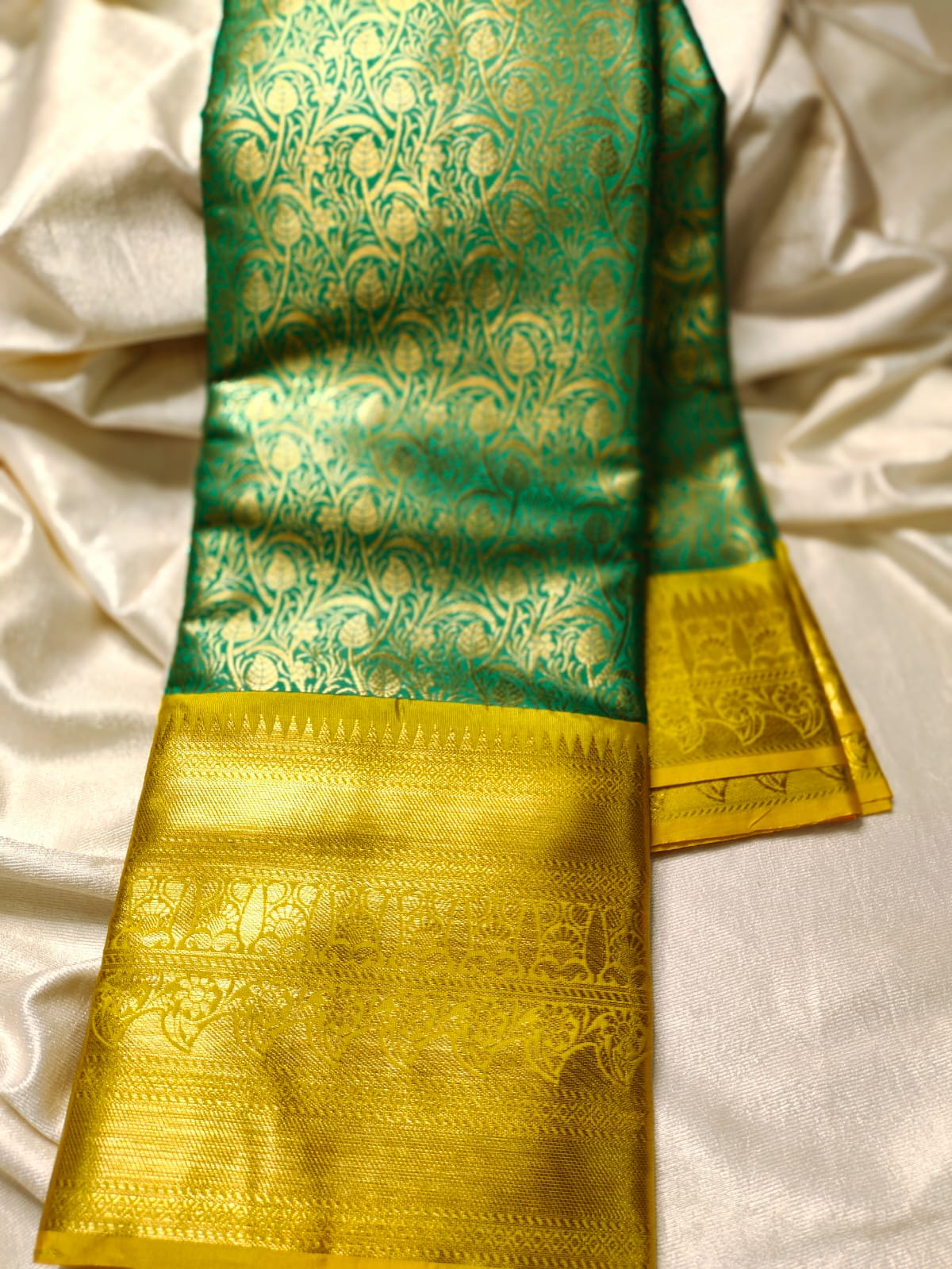 Ashadam clearnce sale