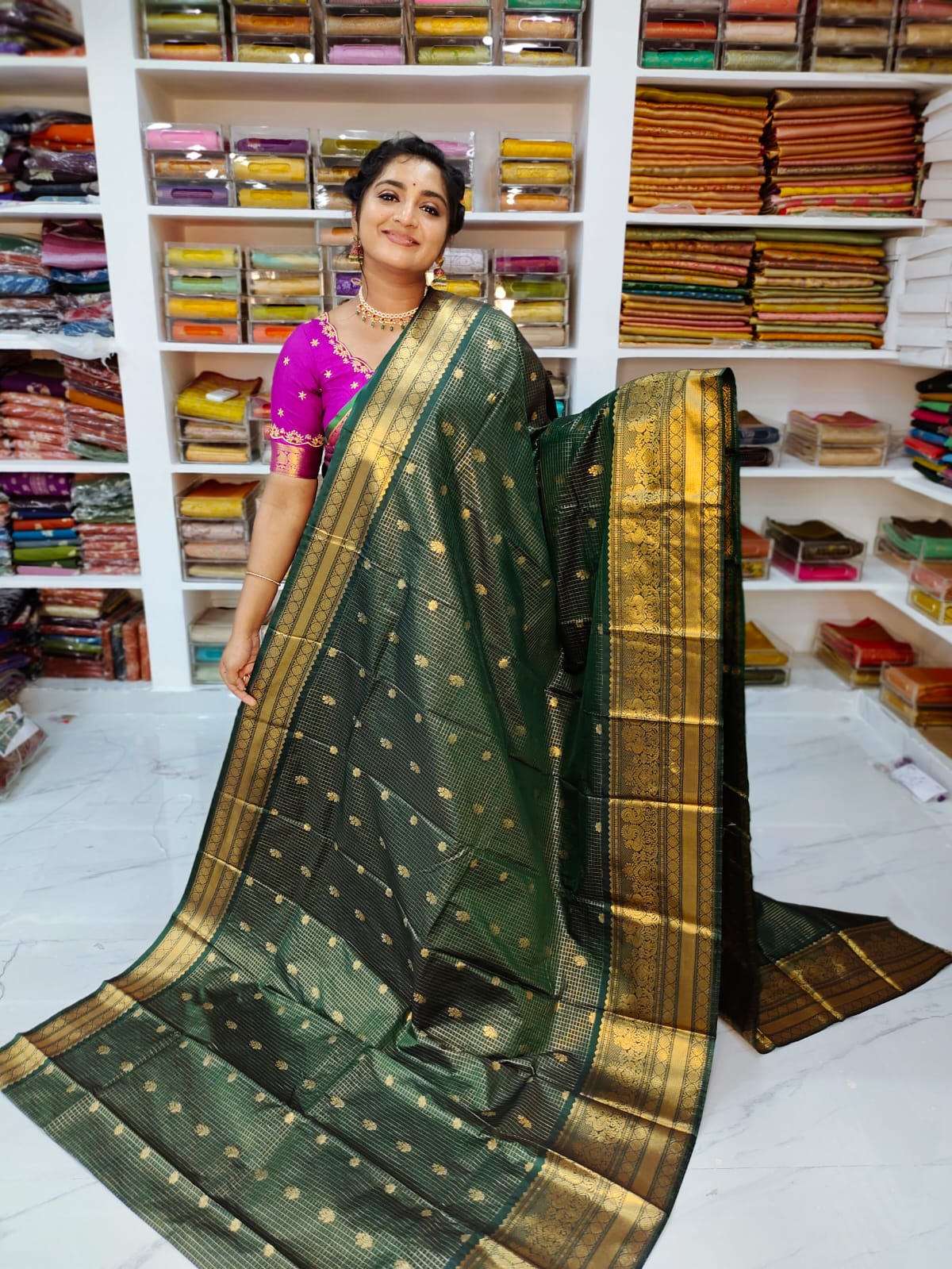 50% offer Valli gadwal