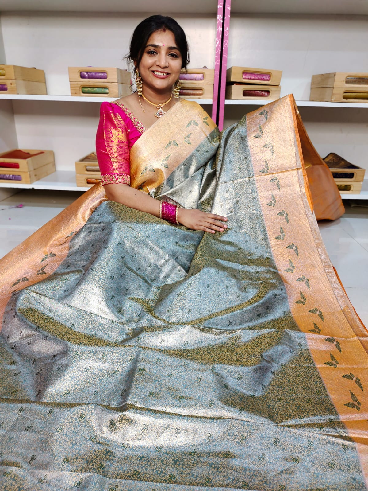 90% offer kanchi pattu collections