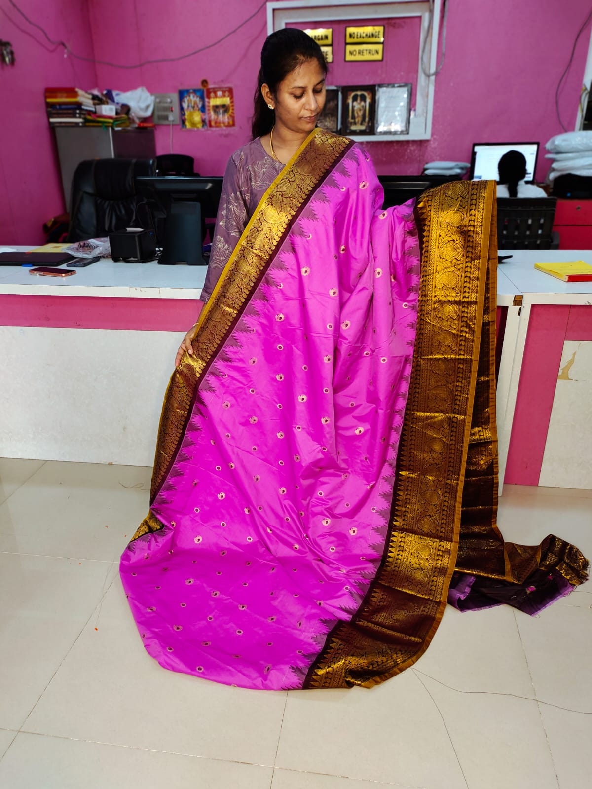 50% offer gadwal sale