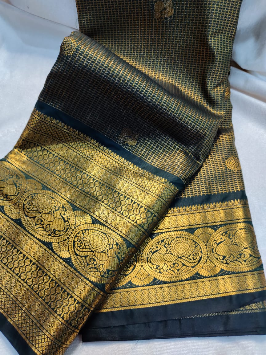 Vintage valli gadwal