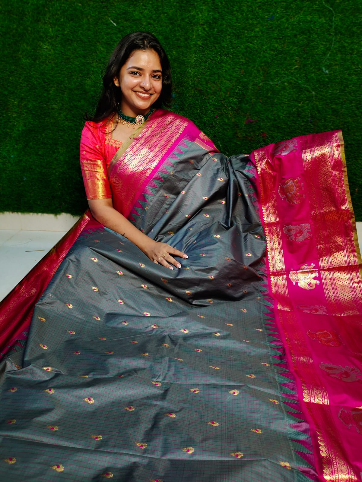 Vitange gadwal silk saree