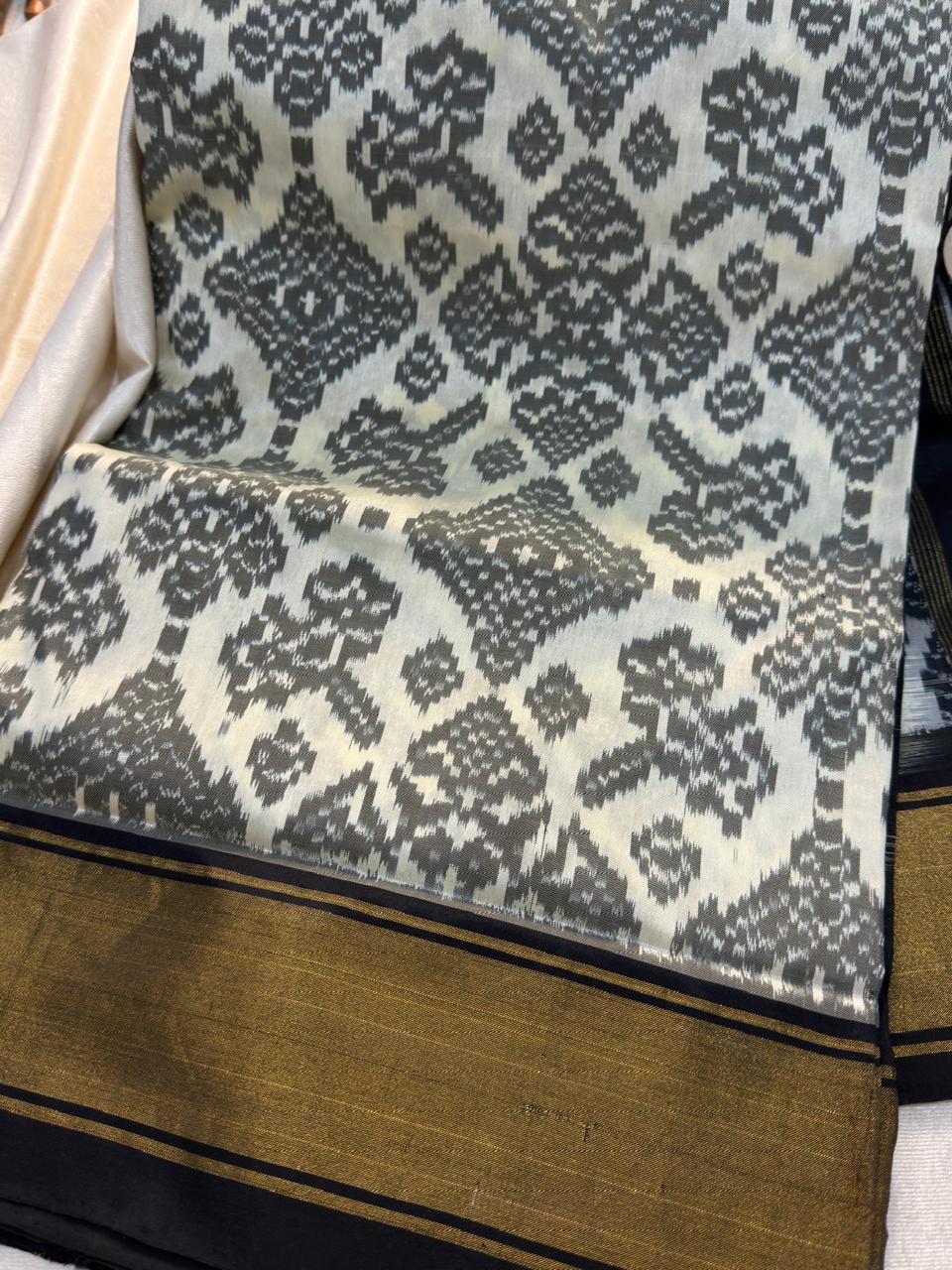 50% ikkat pattu saree