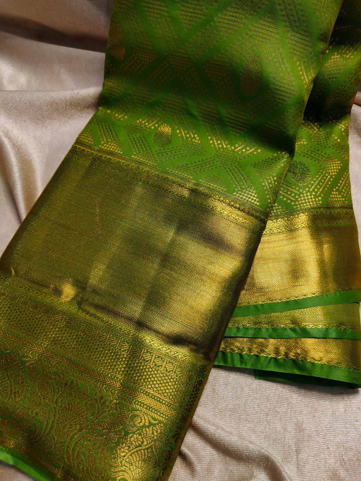 Resham kanchi