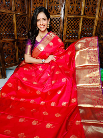 60% గద్వాల్ పట్టును అందిస్తున్నాయి