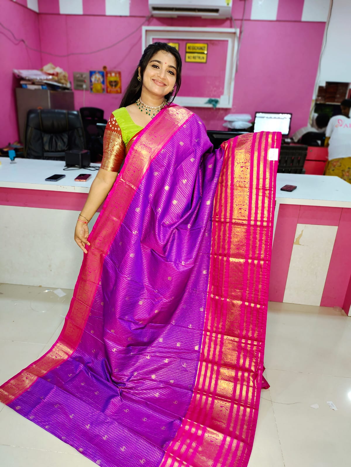 Vintage gadwal sarees