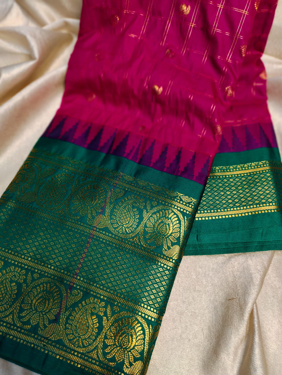 Sravanam gadwal sale