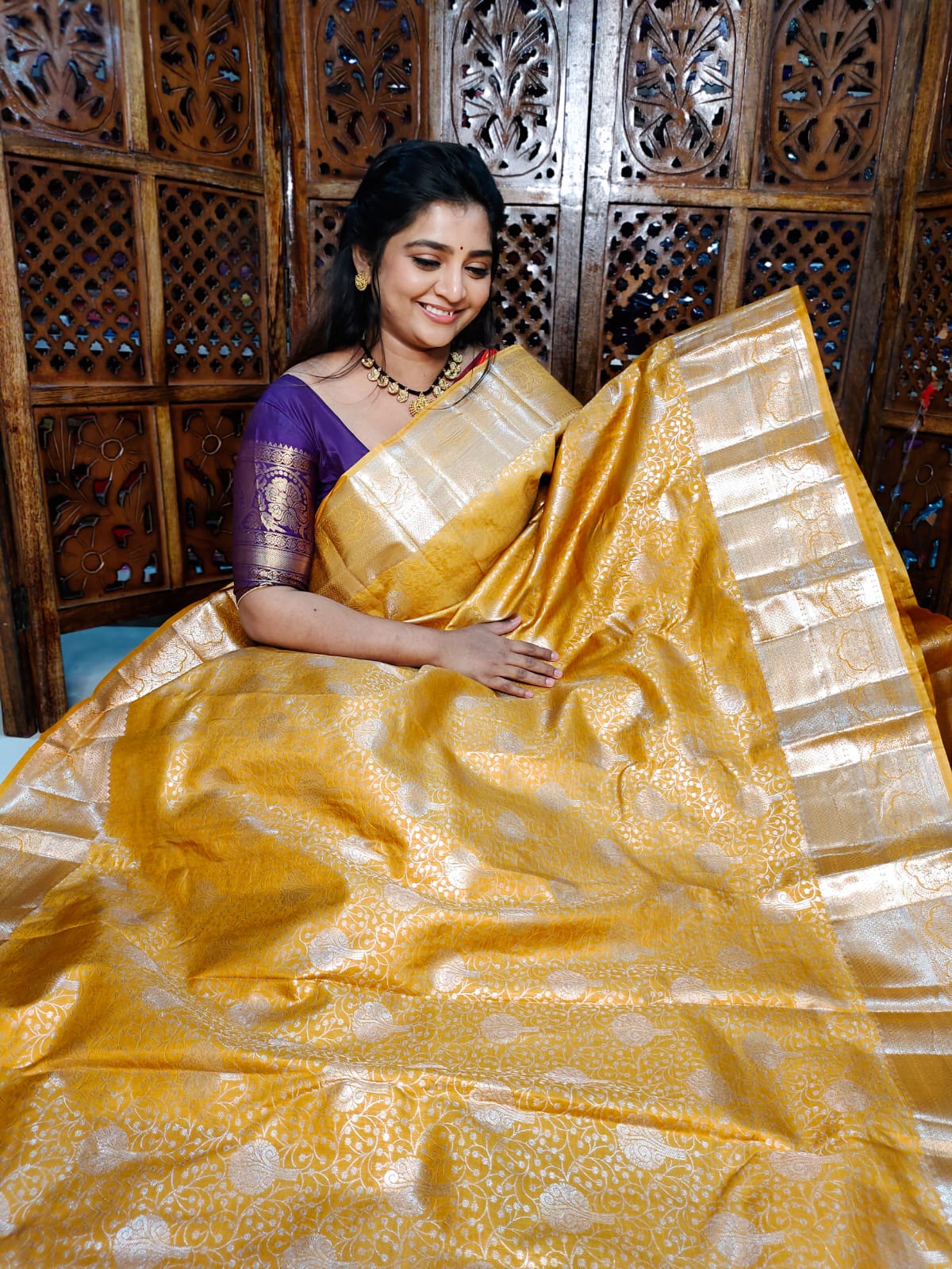 90% offer kanchi pattu collection