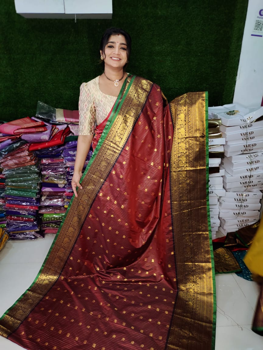 Vitange gadwal silk Saree