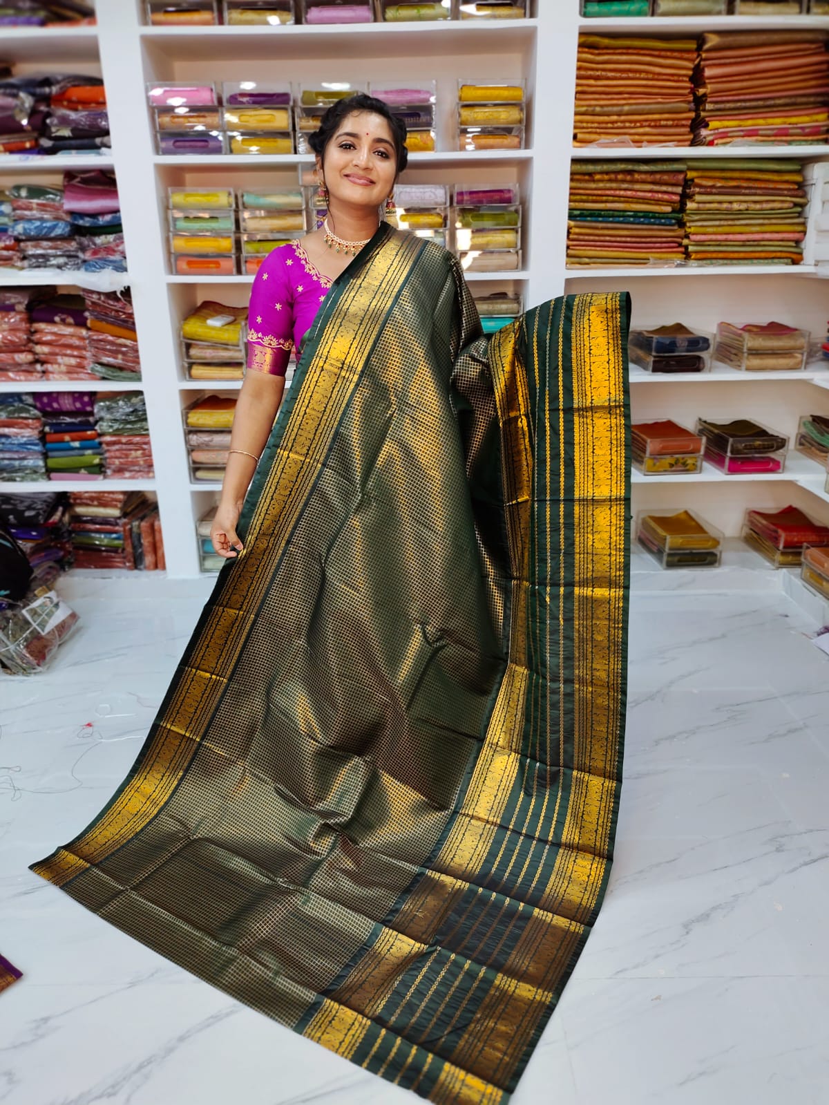 50% offer Valli gadwal