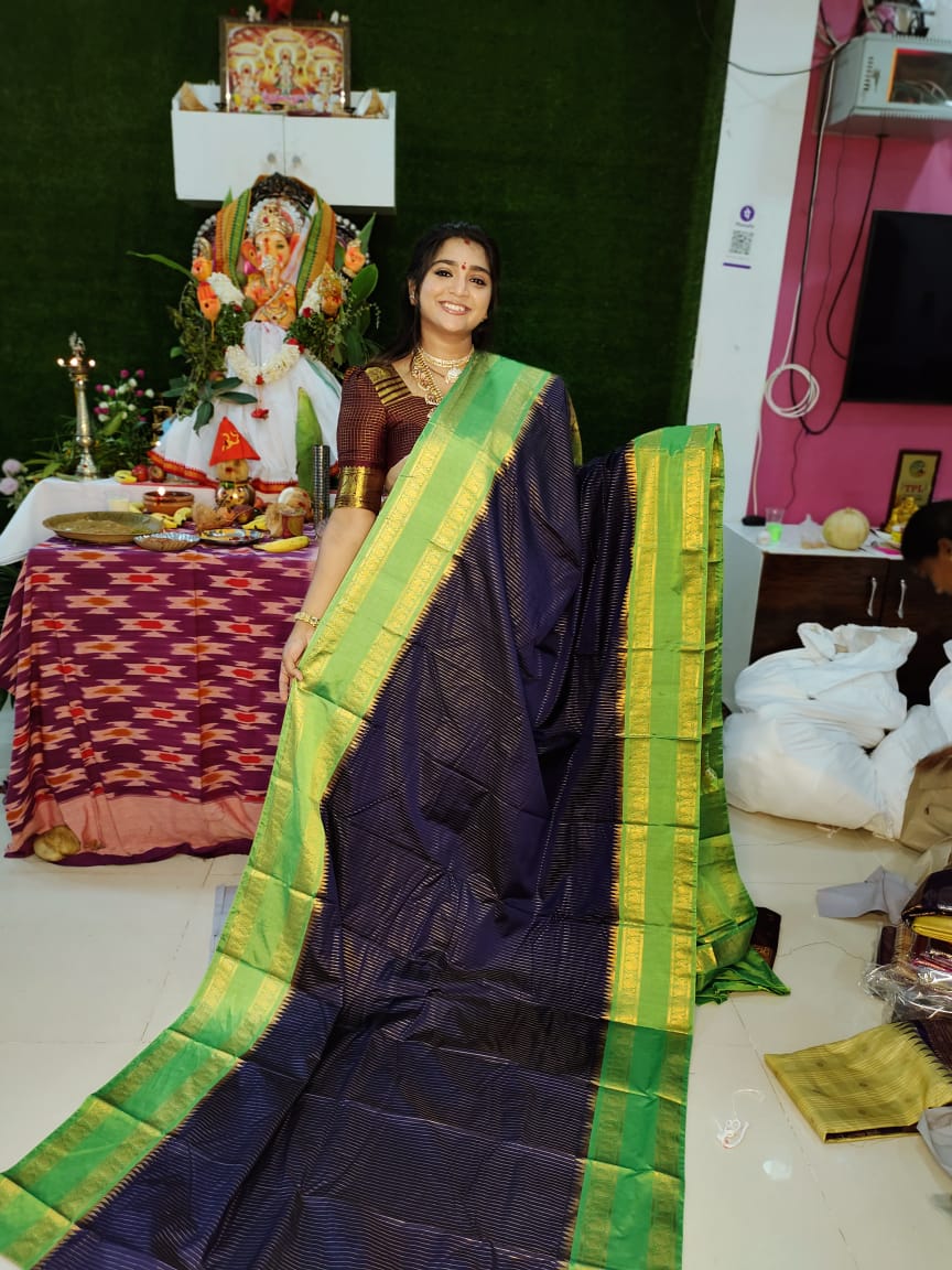 Vitange gadwal silk