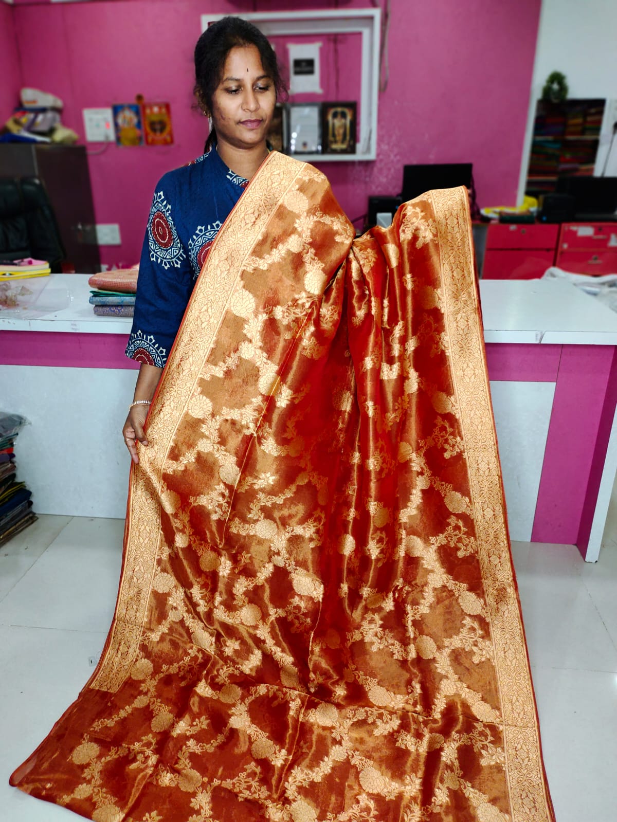 టిషు బనారసి పట్టు