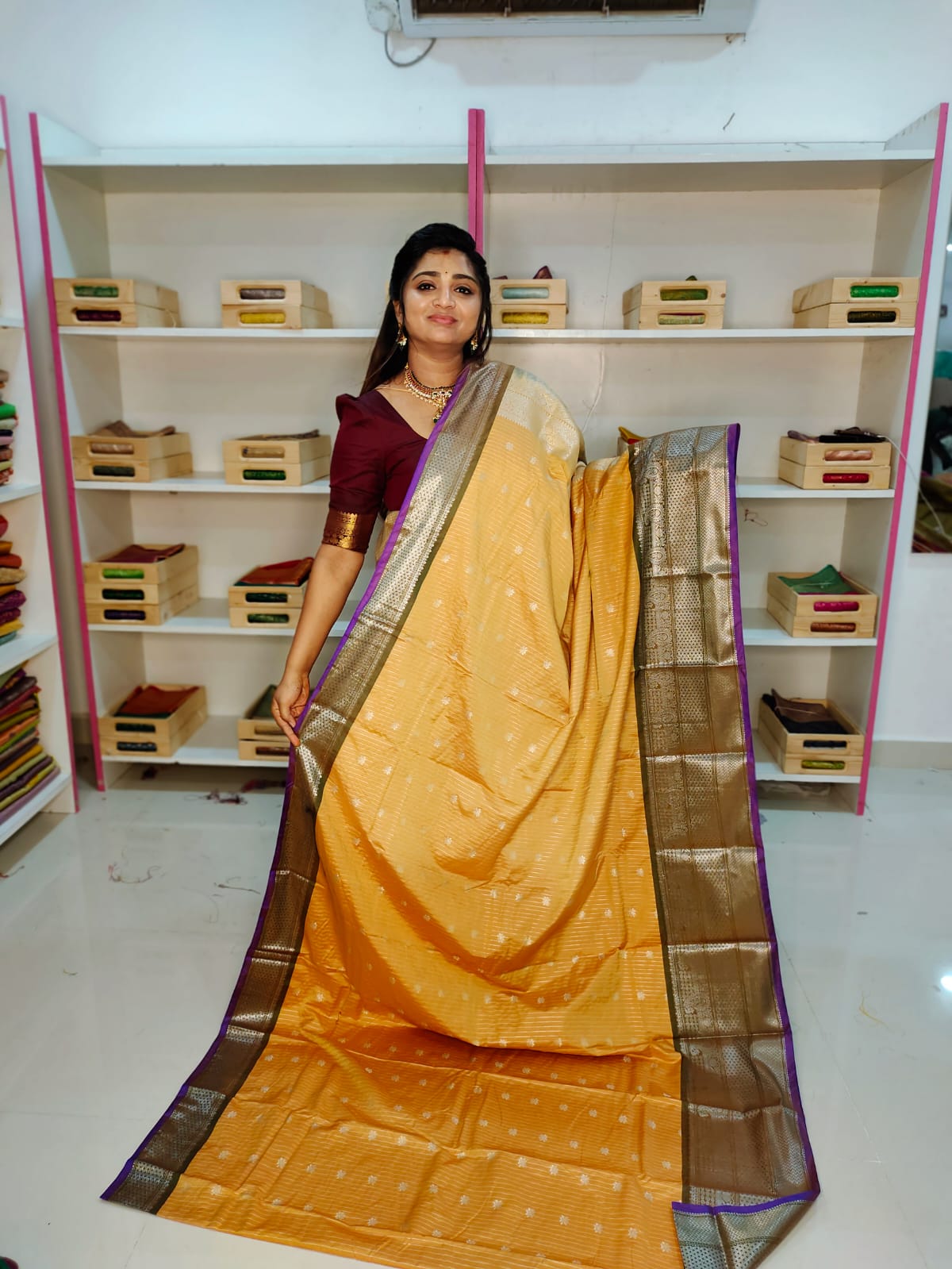 గద్వాల్ క్లియరెన్స్ సేల్