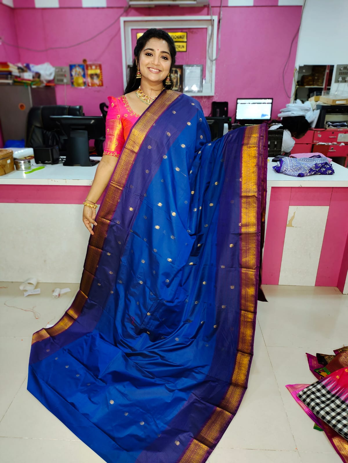 60% offer gadwal sale