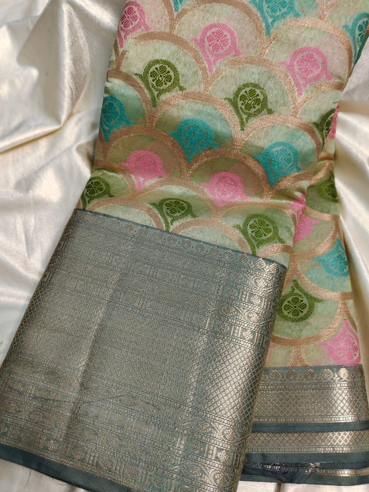 శ్రావణమాసం అమ్మకం