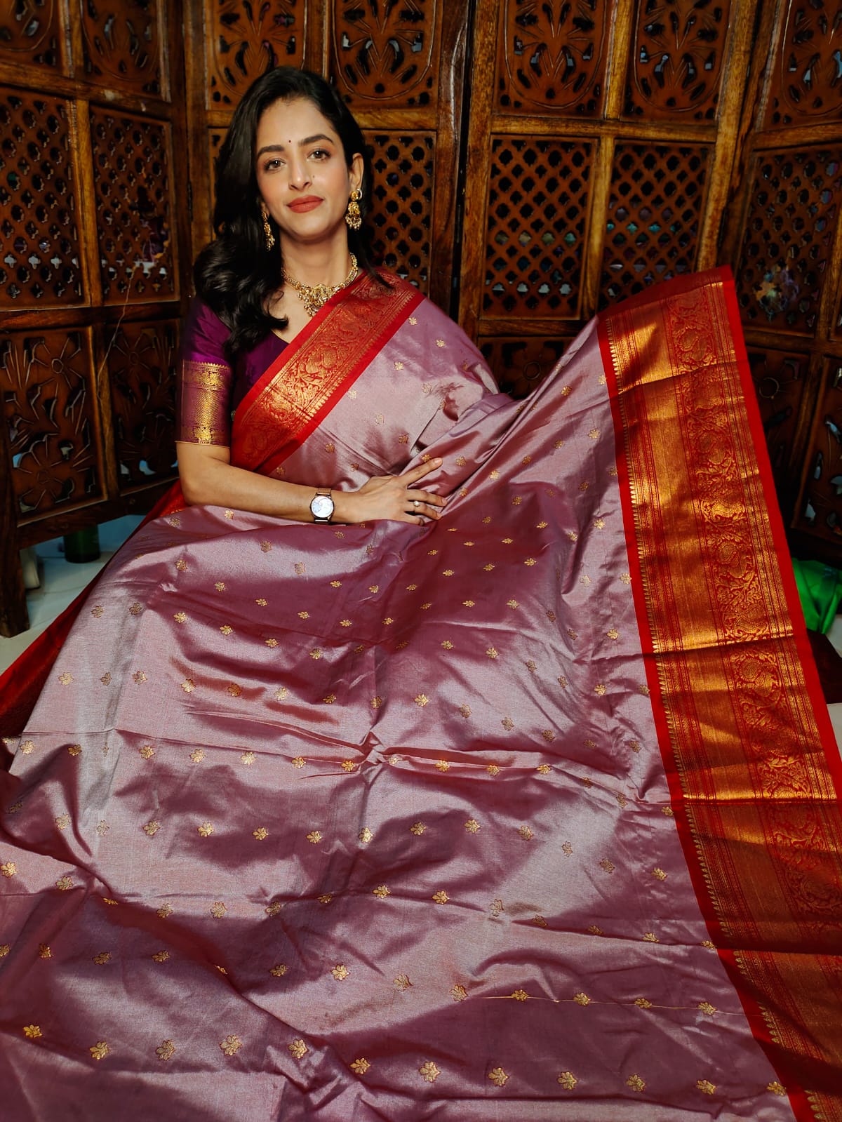 గద్వాల్ క్లియరెన్స్ సేల్
