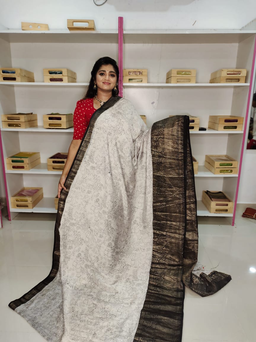 ఆషాడం క్లియరెన్స్ సేల్