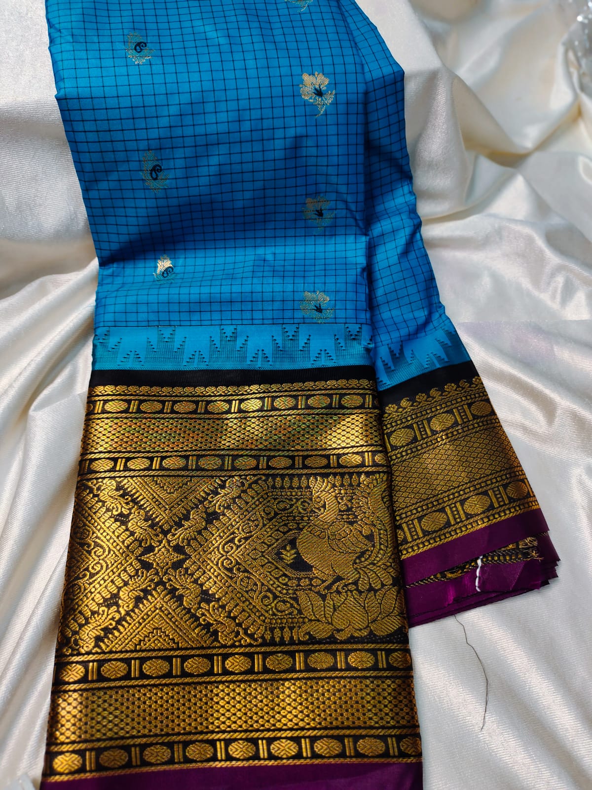 Vintage gadwal silk