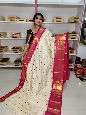 ఆషాడం సేల్ గద్వాల్ పట్టు చీర