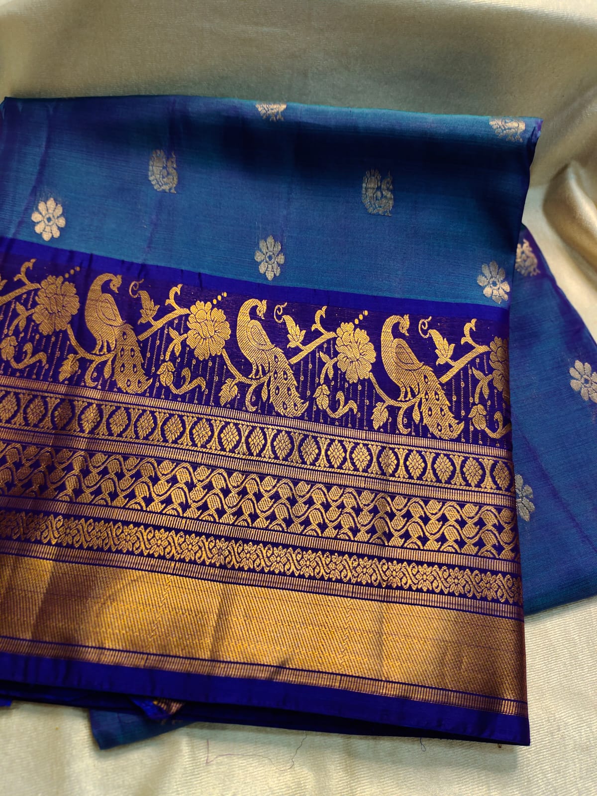Venkatagiri pattu saree