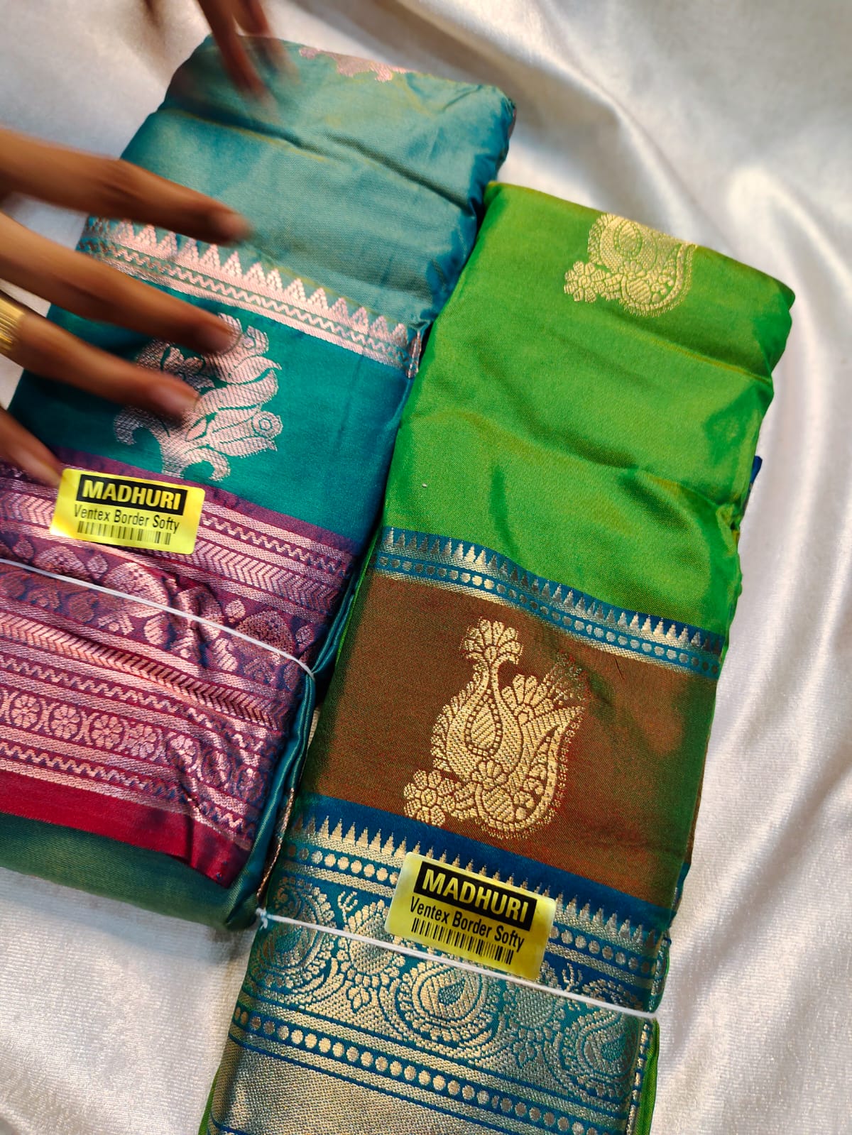 1+1 offer Uppada silk