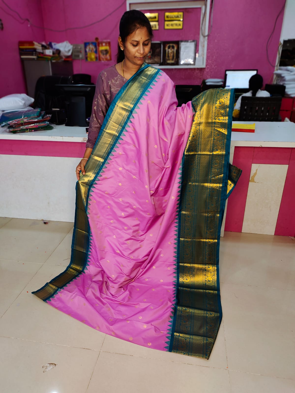50% offer gadwal sale