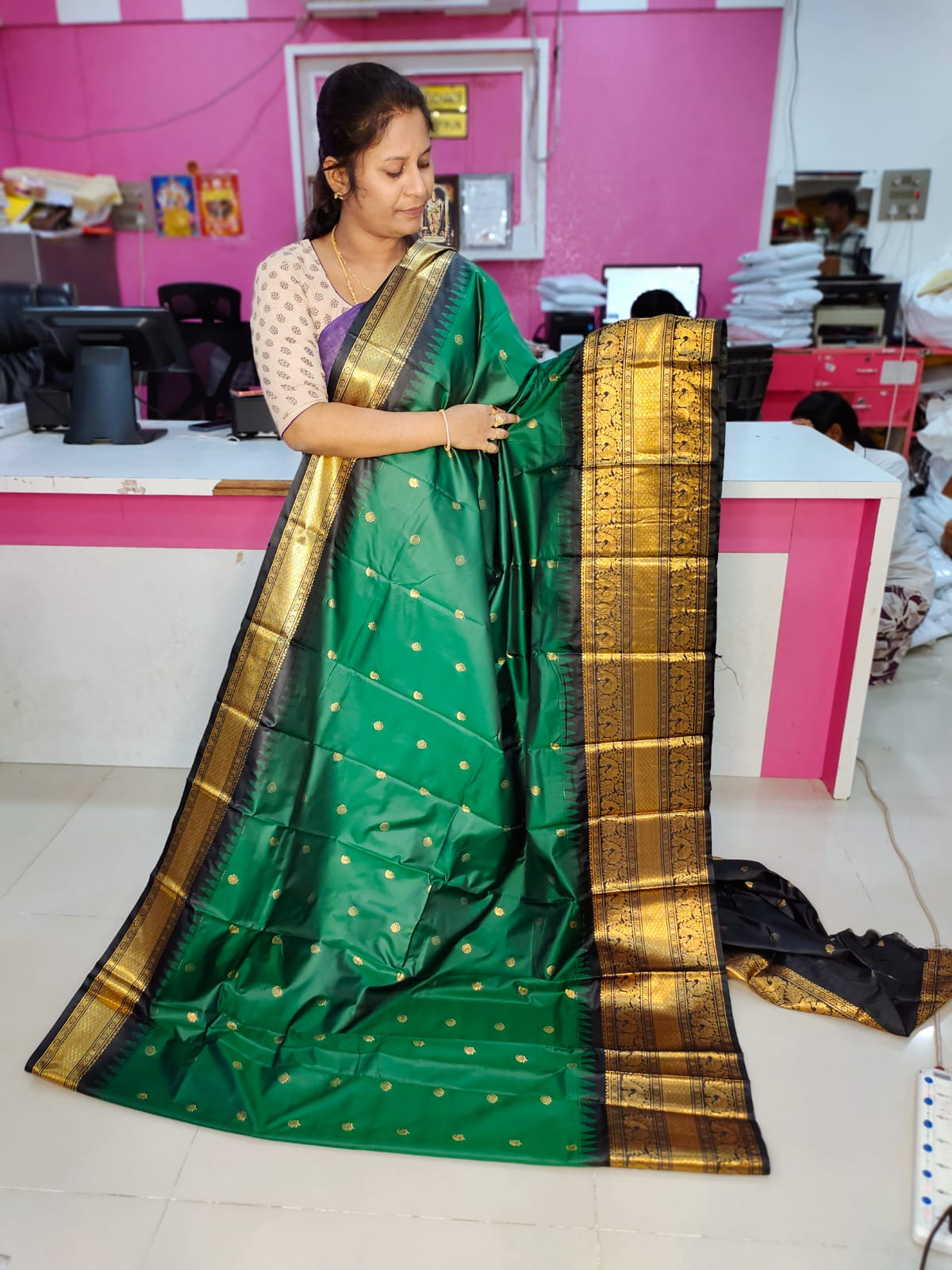 60% offer gadwal sale