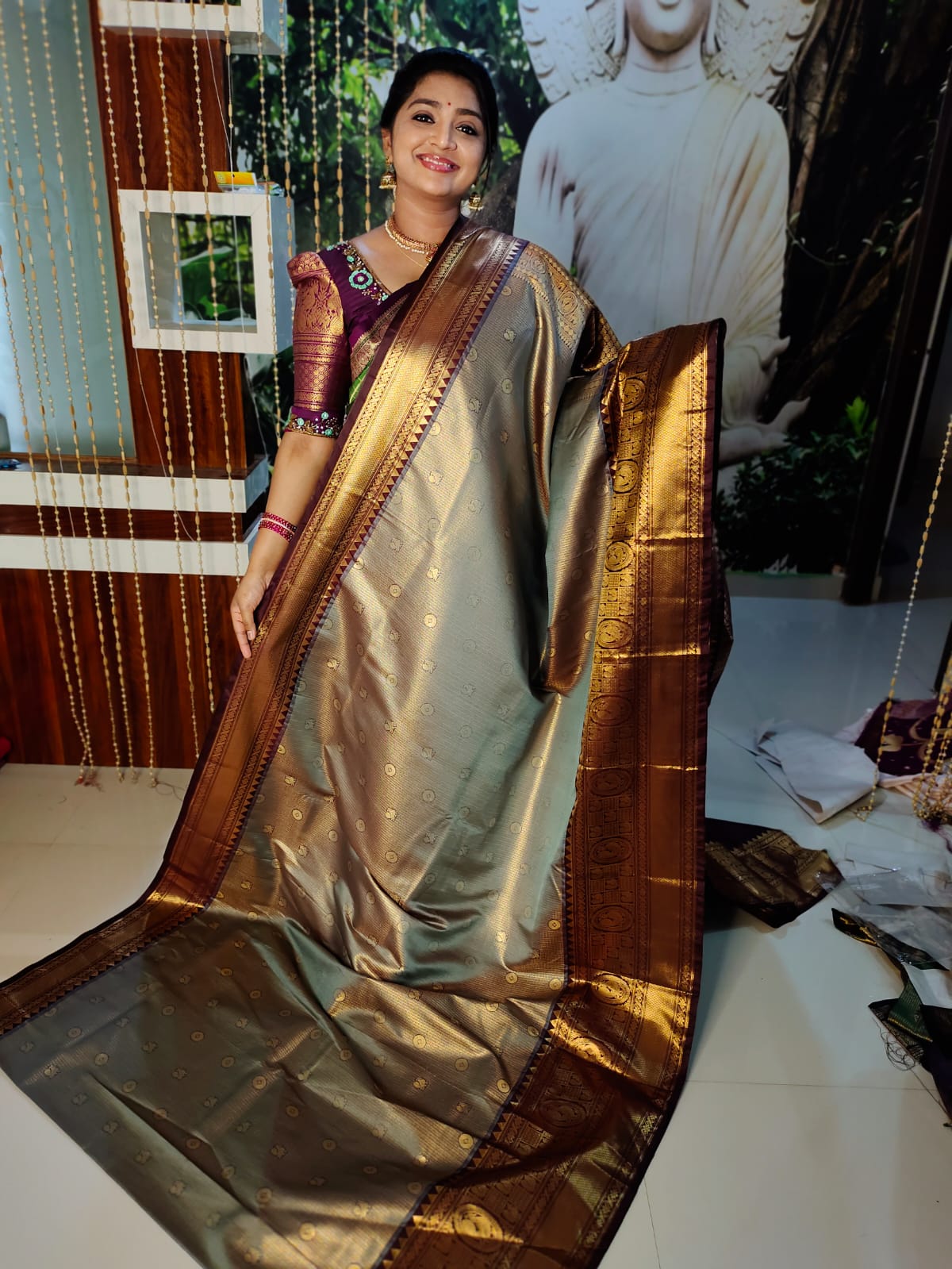 50% offer Valli gadwal