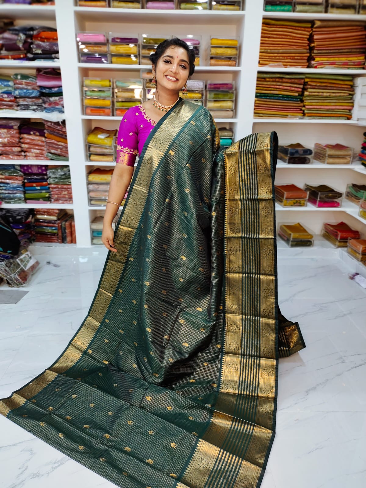 50% offer Valli gadwal
