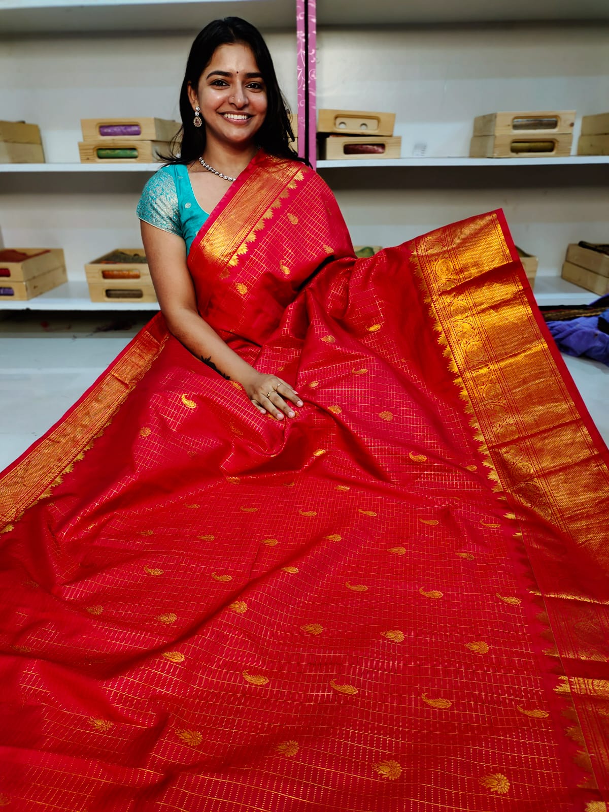 65% offer gadwal sale