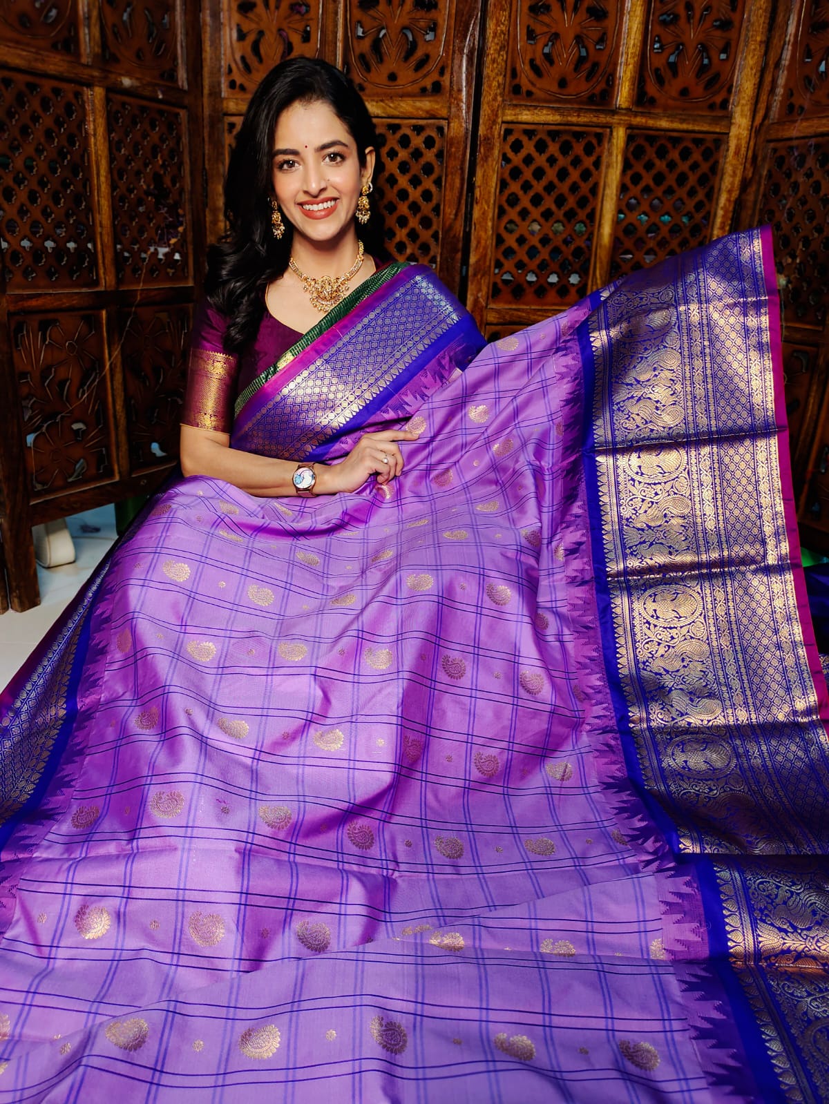 60% offer gadwal silk sarees