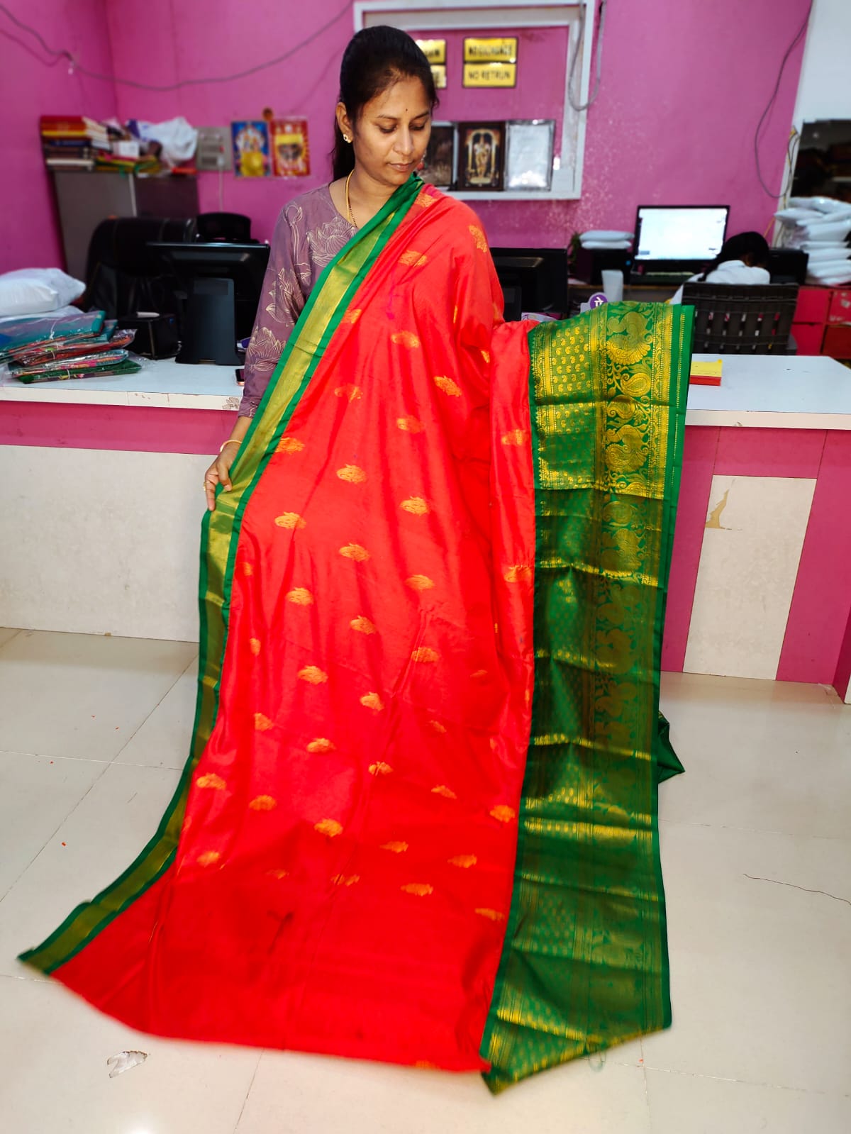 50% offer gadwal sale
