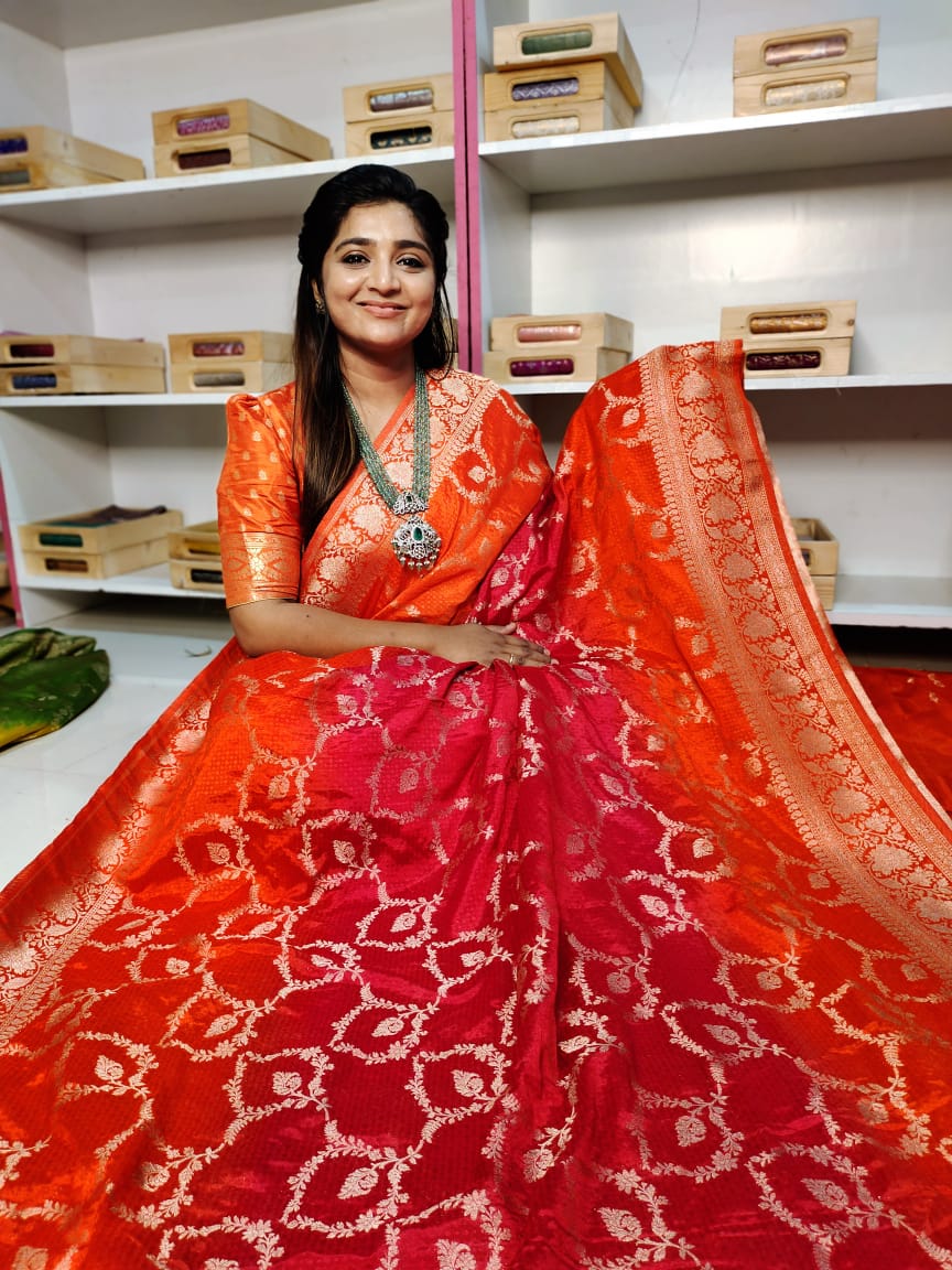 BS2500 (BS2500) అనేది स्तु