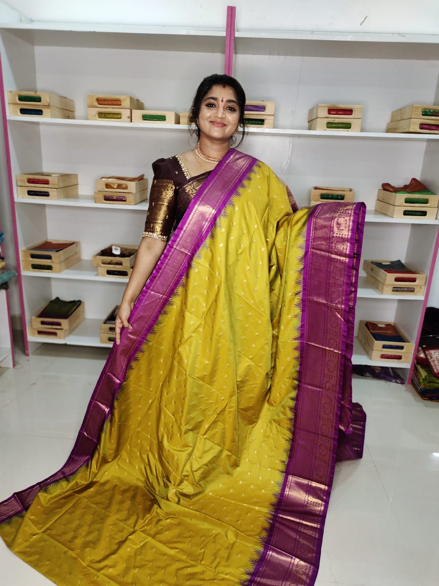 Ashadam sale gadwal silk saree