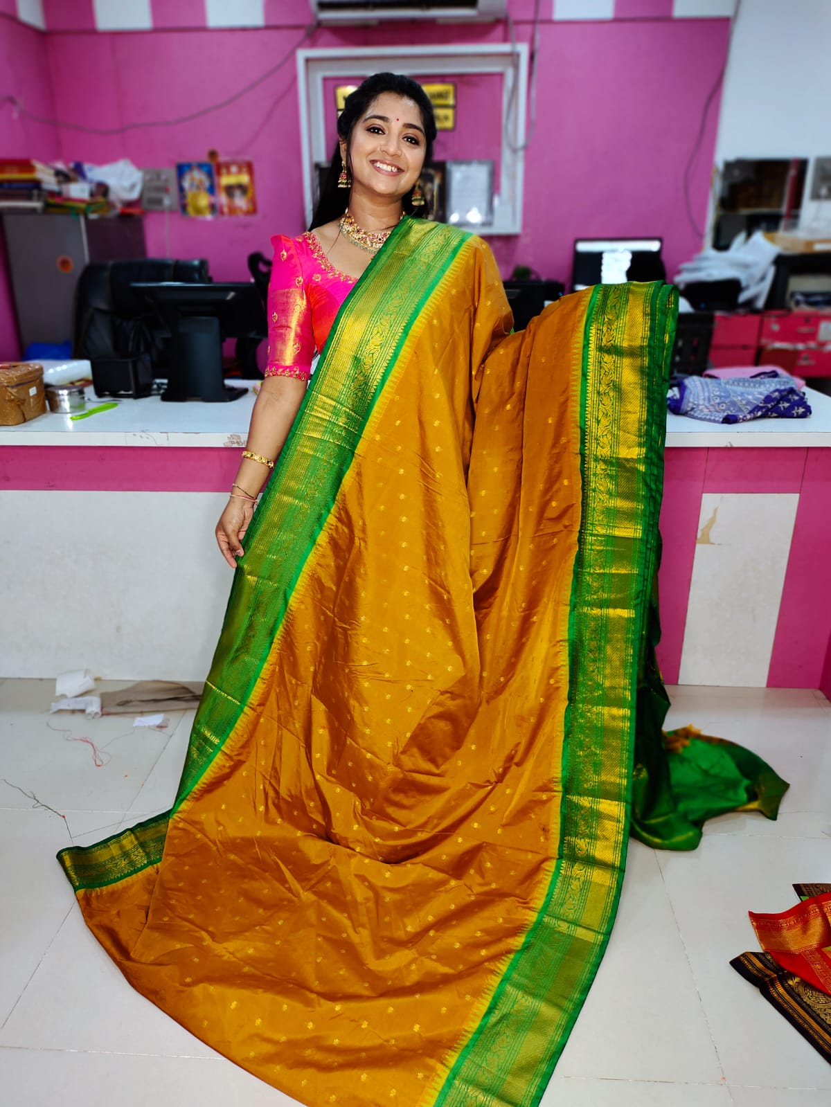 60% offer gadwal sale