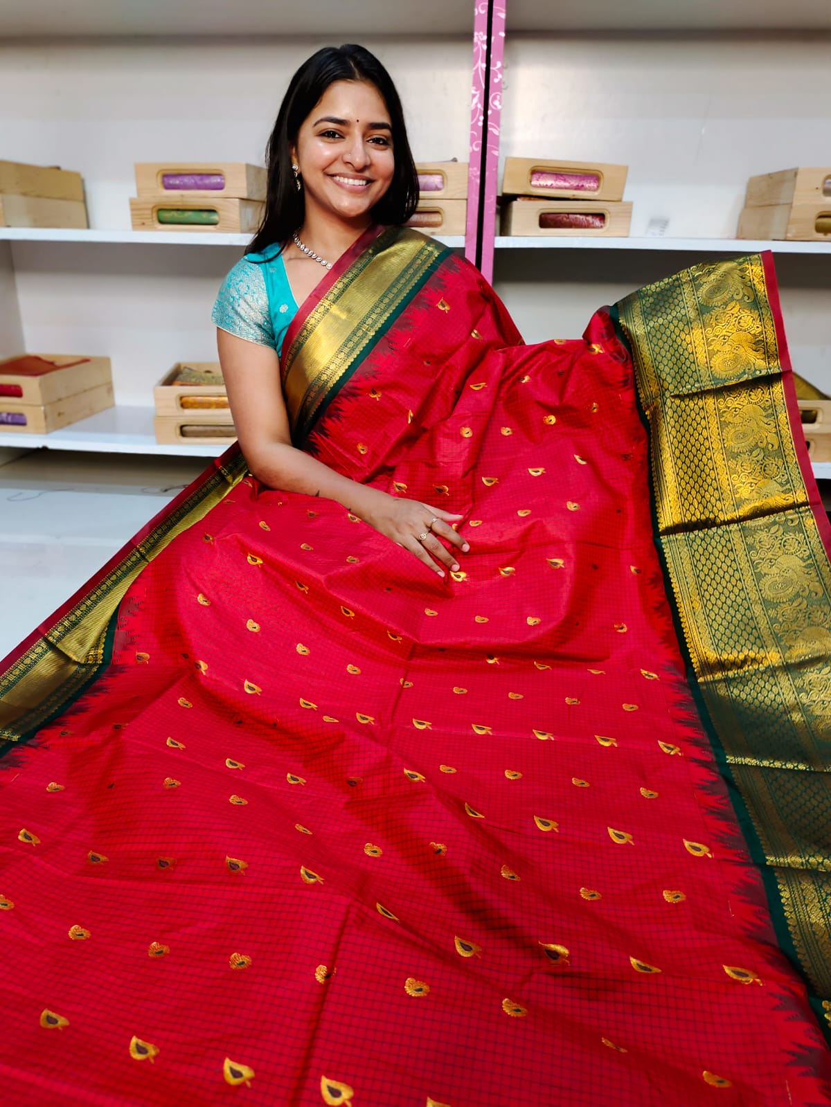 65% offer gadwal sale