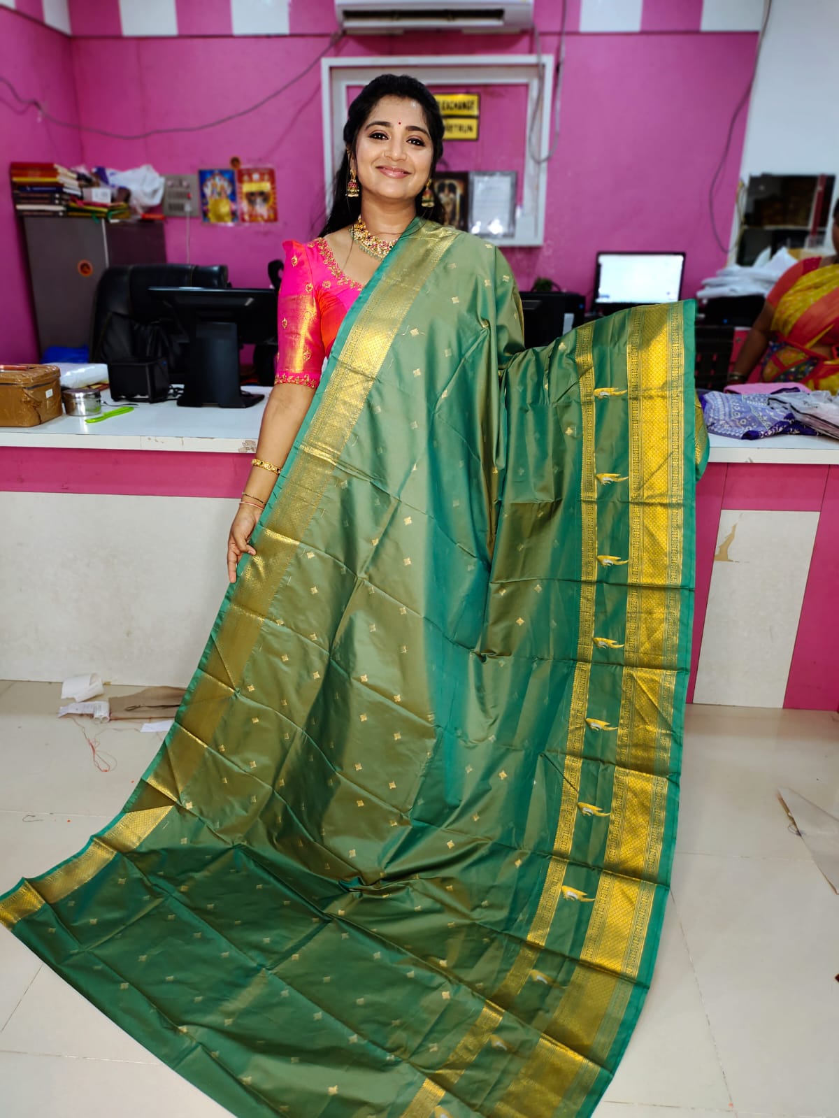60% offer gadwal sale