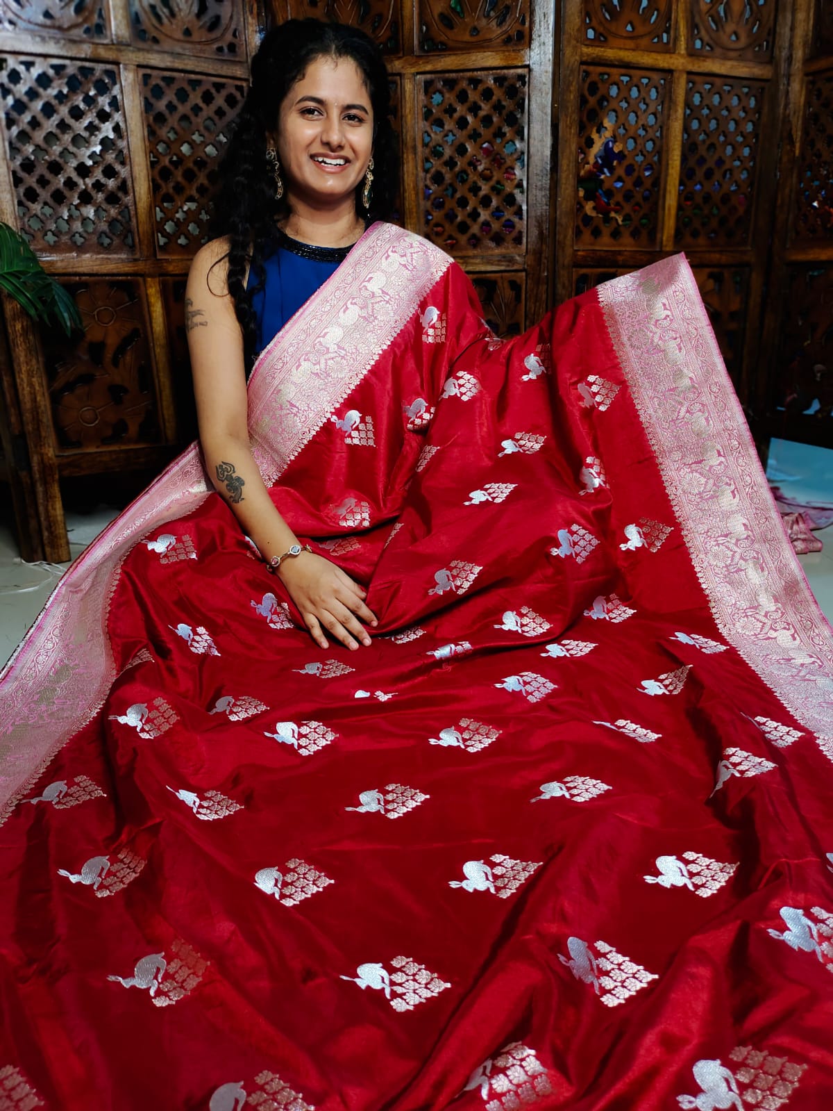 50% offer Saree