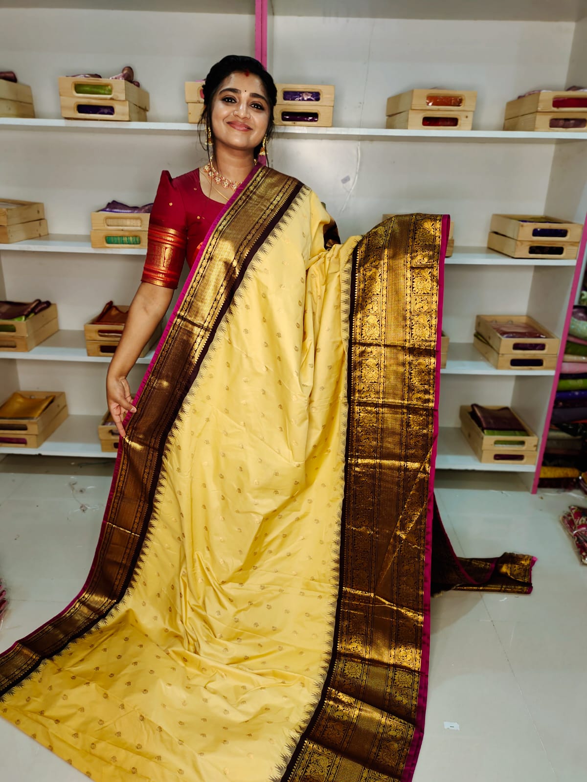 Ashadam sale gadwal silk saree