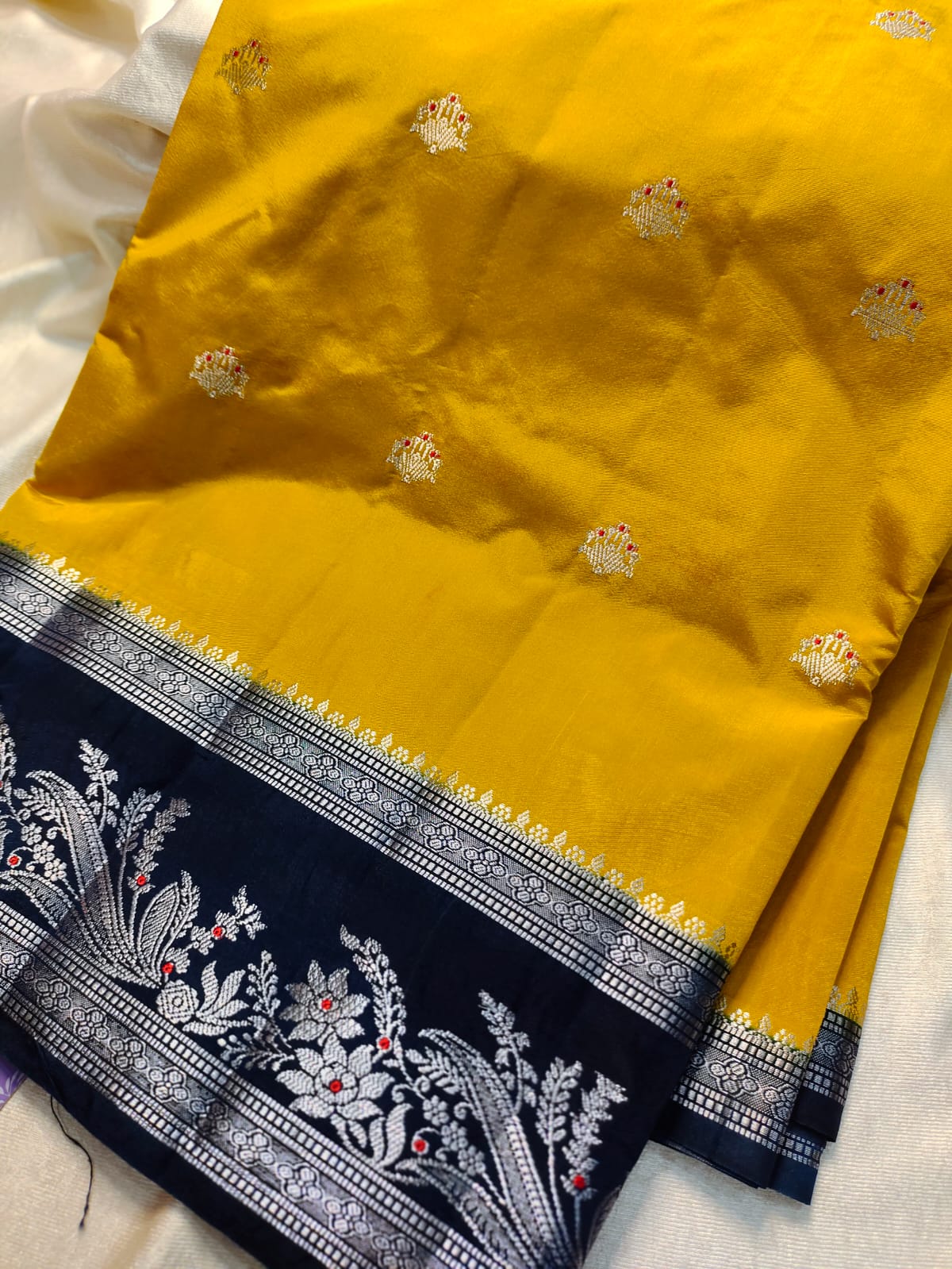 Mango silk