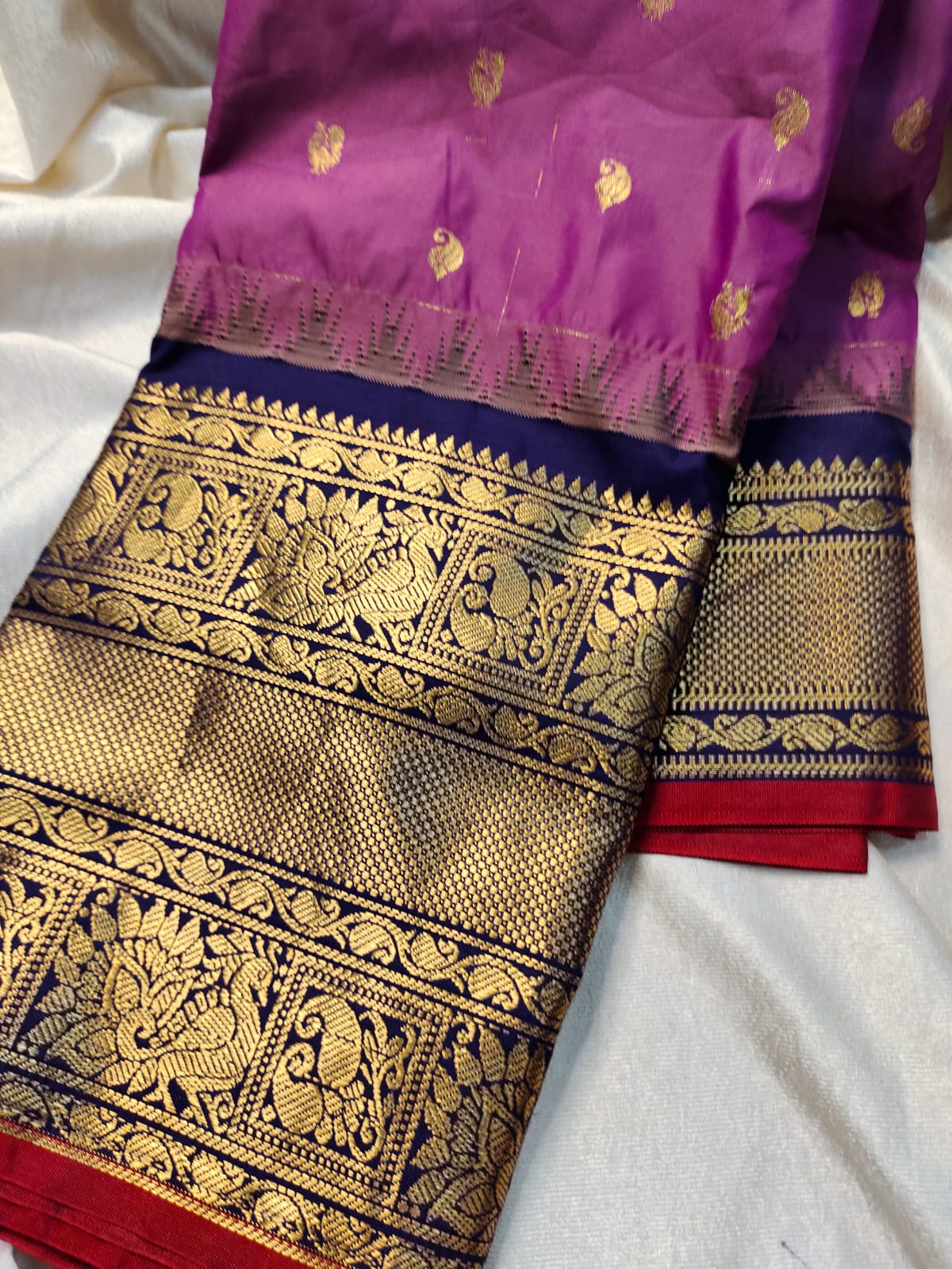 60% offer gadwal saree