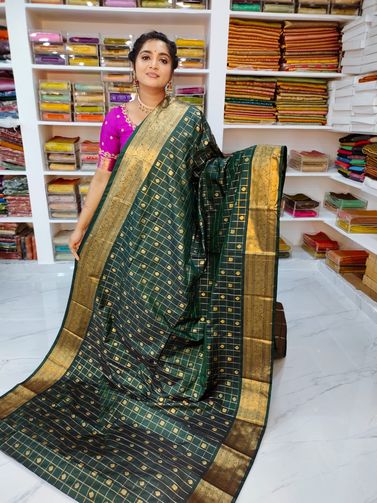 50% offer Valli gadwal