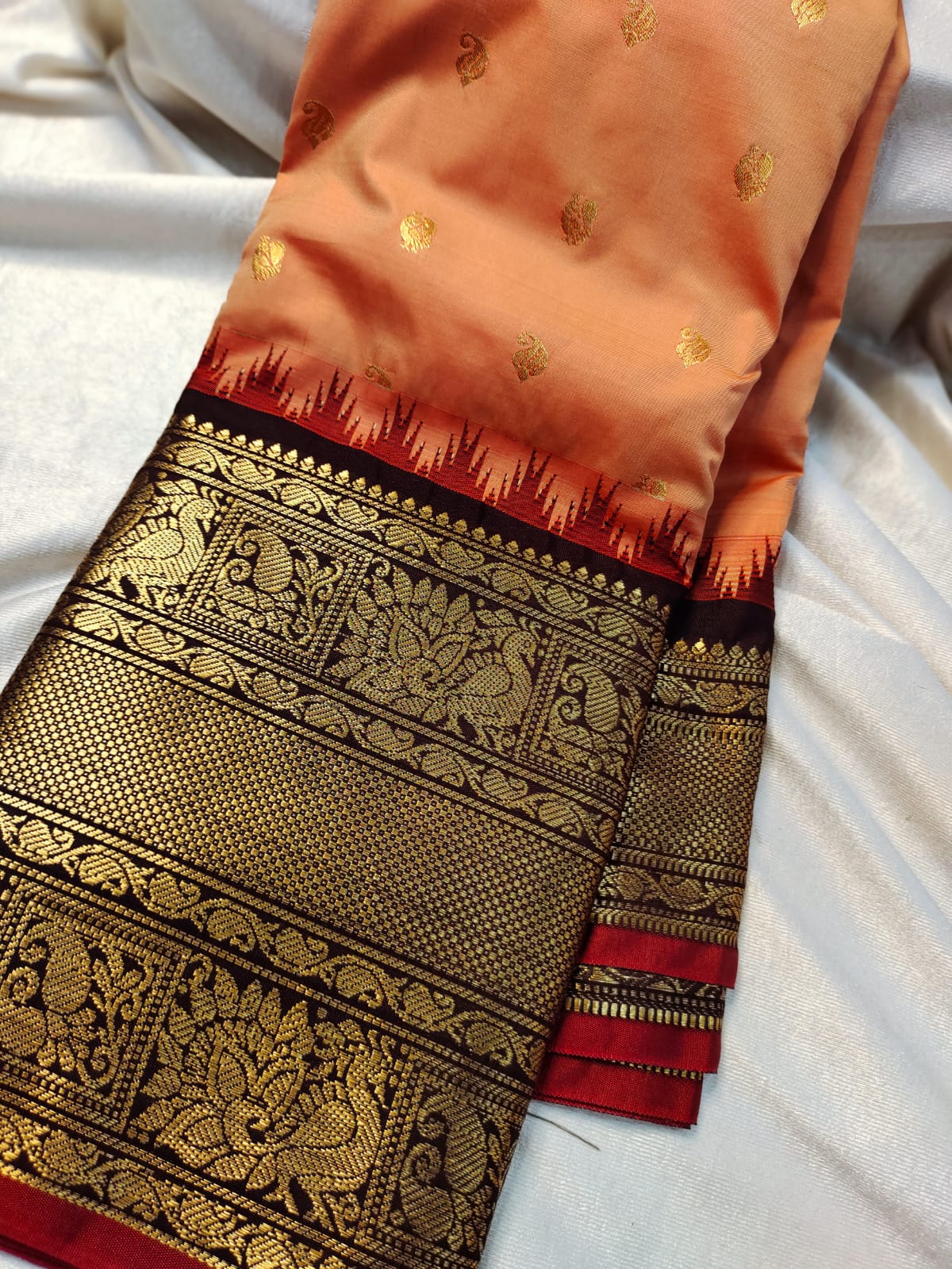 60% offer gadwal sarees