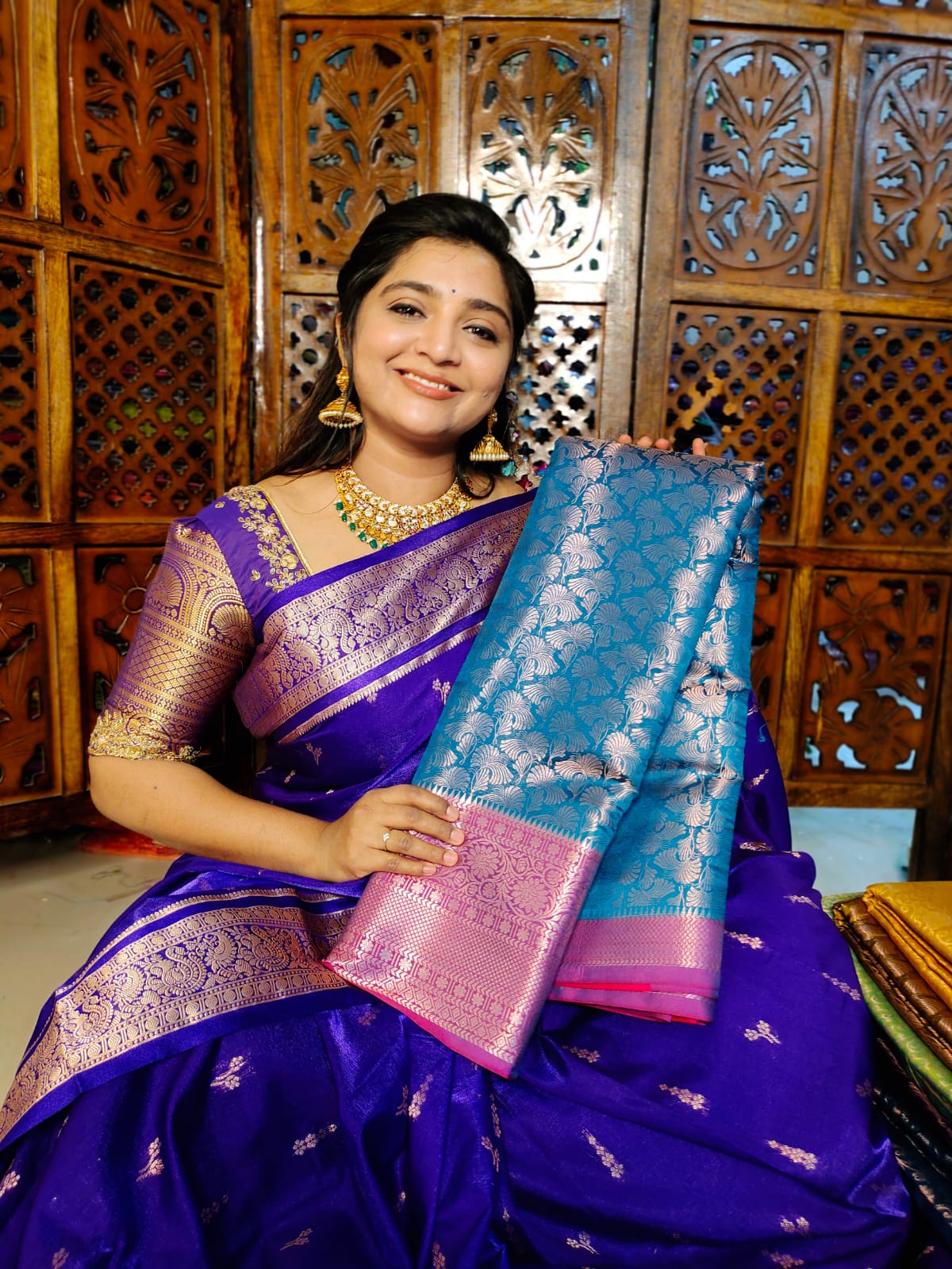 BS599 ద్వారా మరిన్ని