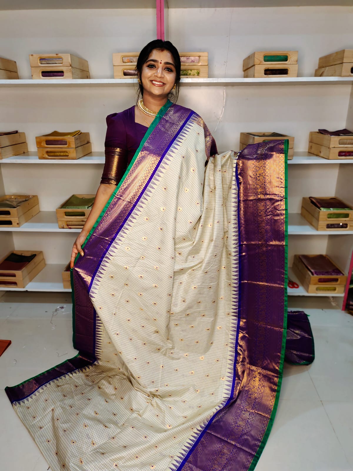 Sravanamasam sale gadwal silk
