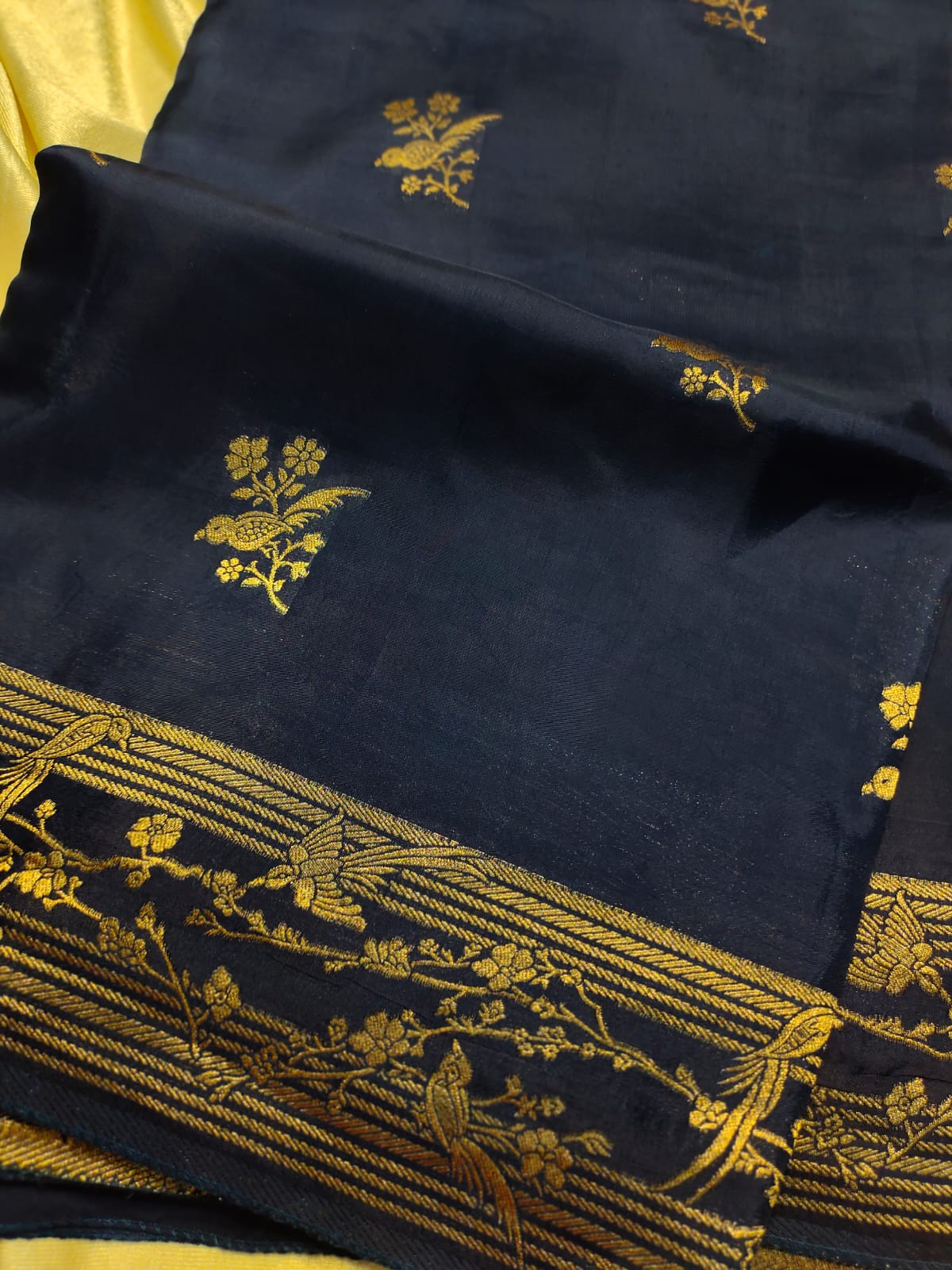 HO CREP 60% OFFER SAREES
